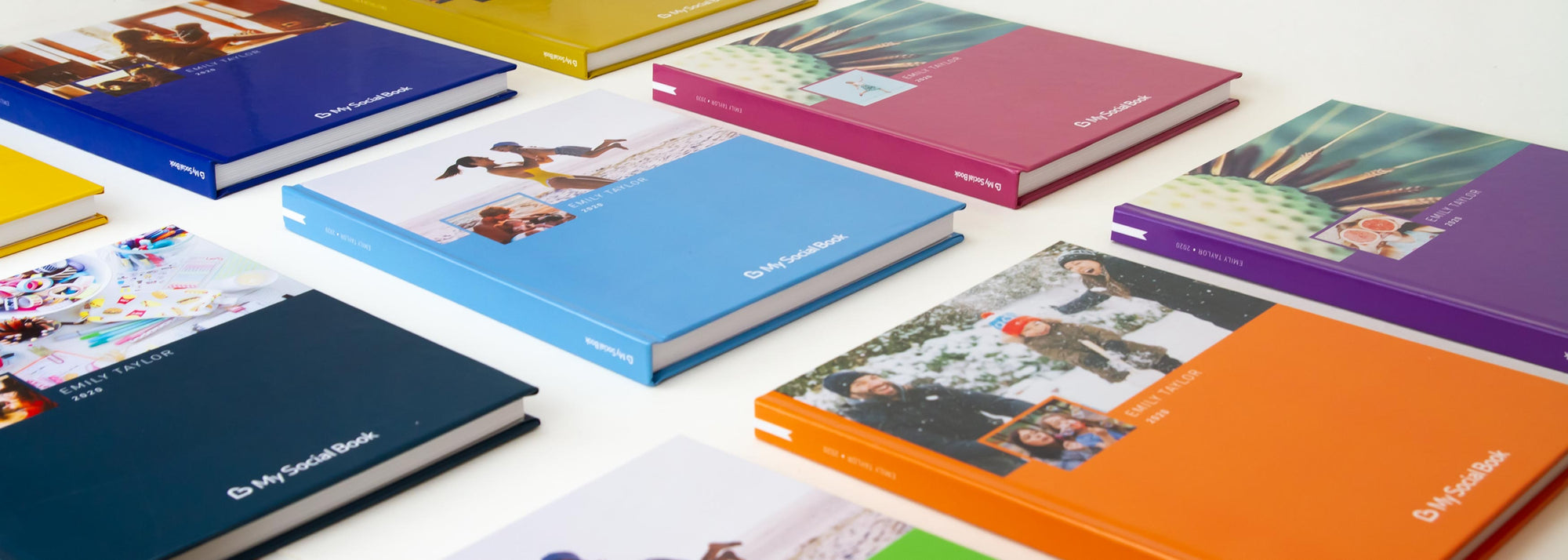 Global leader in printing content from social networks Since 2010